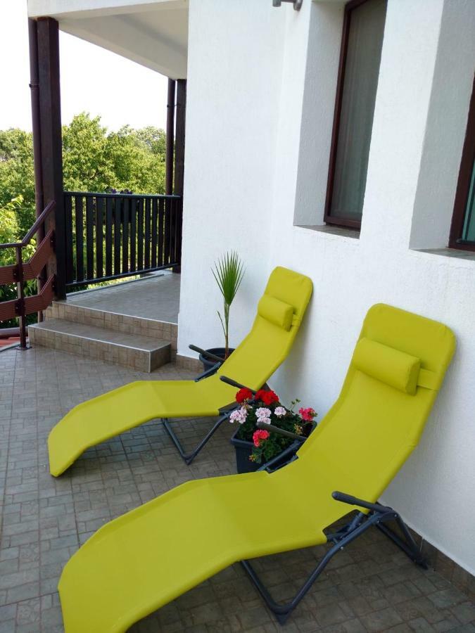 Apartments In Golden Sands Park Near The Sea Varna Exterior foto